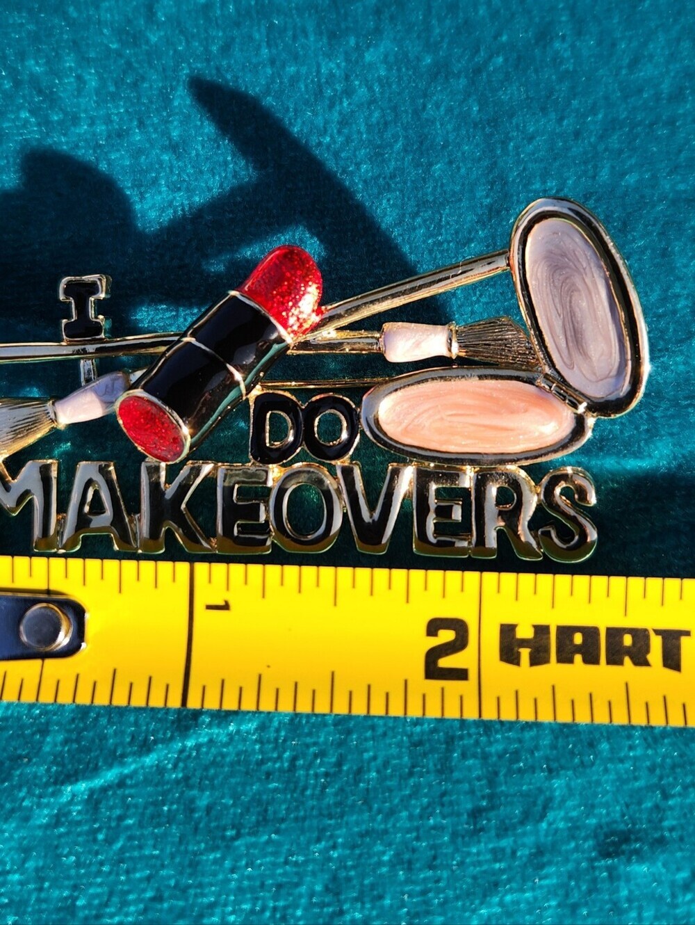 I Do Makeovers Lipstick & Palette Women’s Brooch - Red & Gold - Picture 5 of 5